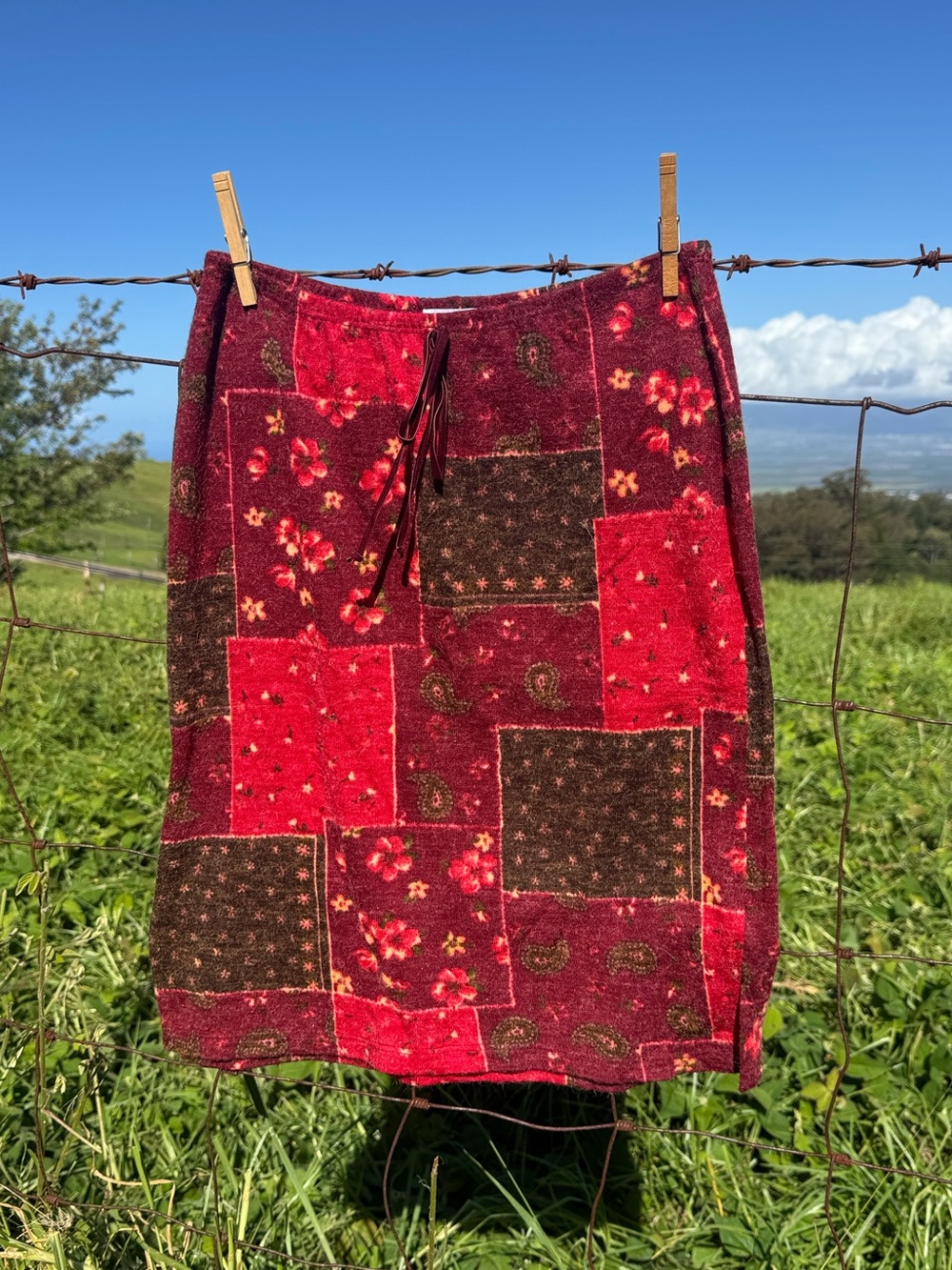 VTG Y2K 90s red patchwork Mini skirt knee length Medium